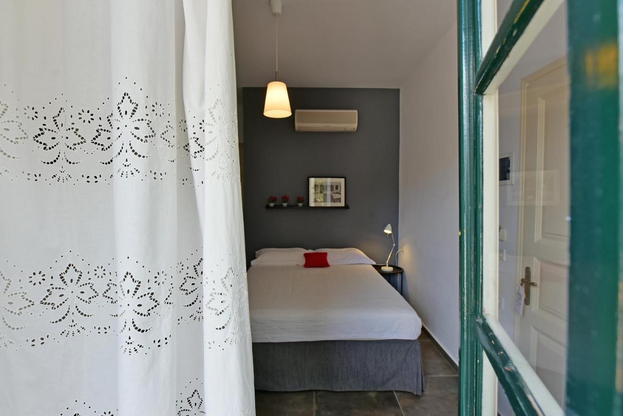 Piteoussa Rooms Ídra Kültér fotó