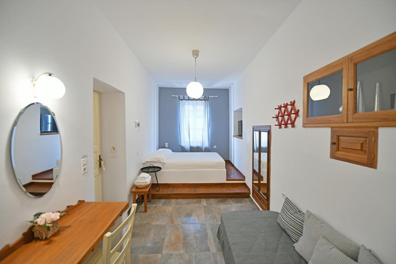 Piteoussa Rooms Ídra Kültér fotó