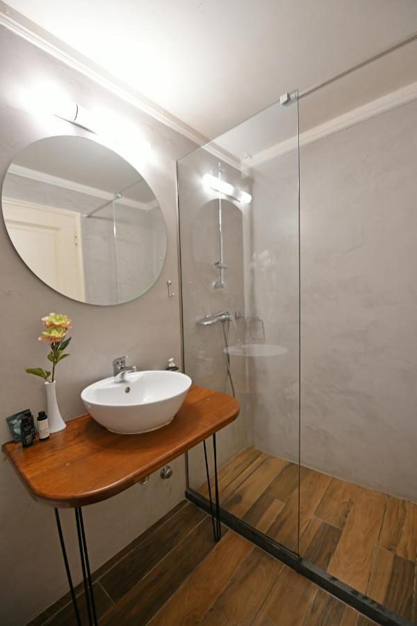 Piteoussa Rooms Ídra Kültér fotó